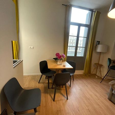 Emplacement Rare Elegant Appartement Avec Balcon Sur Le Canal Royal Sète Buitenkant foto
